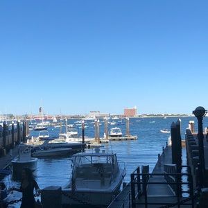 Meet your Posher, Claire